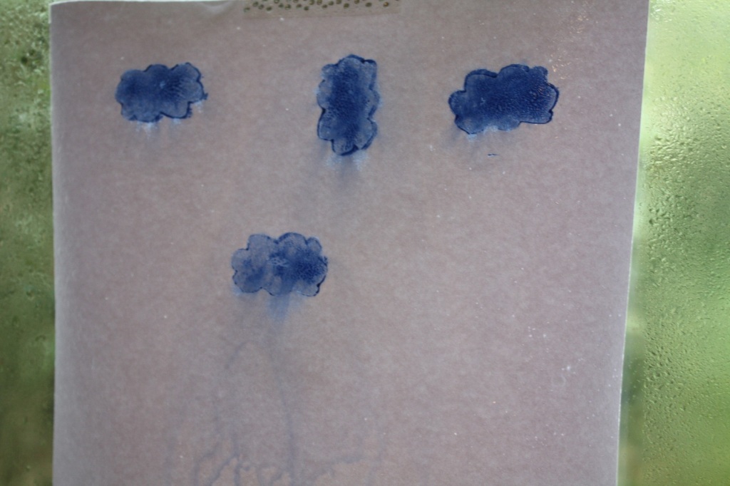 Nuage pluie activite enfant peinture (17).JPG